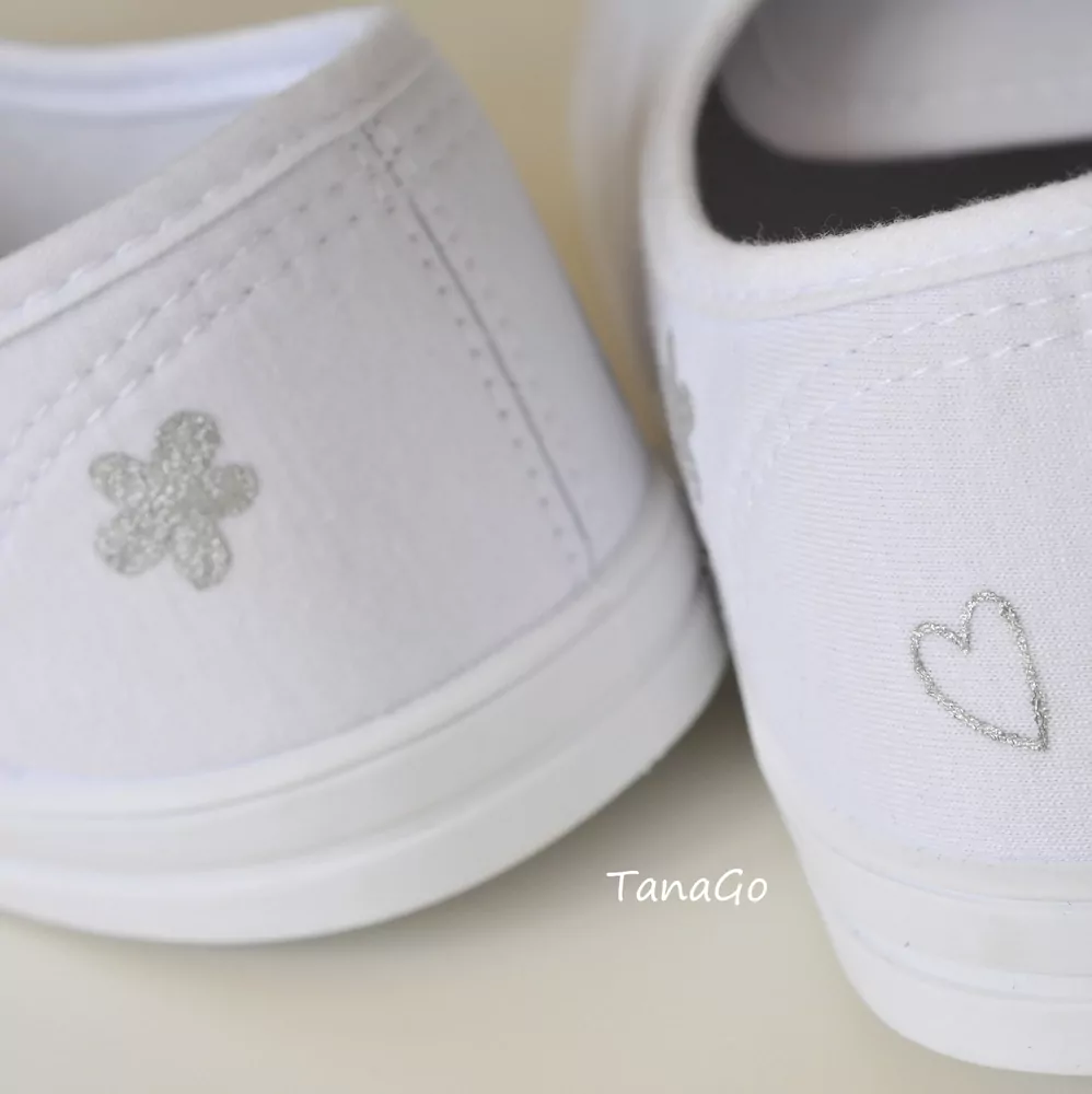 Svatební tenisky se stříbrnou