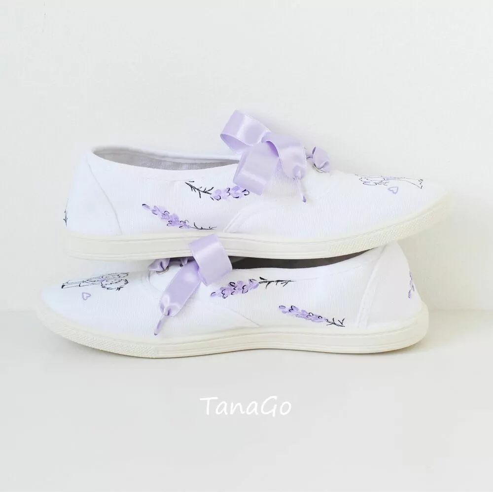 Svatební tenisky s levandulí