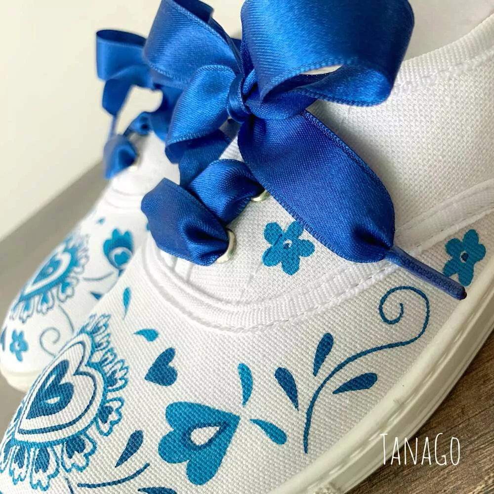 Folklor Tenisky se srdcem