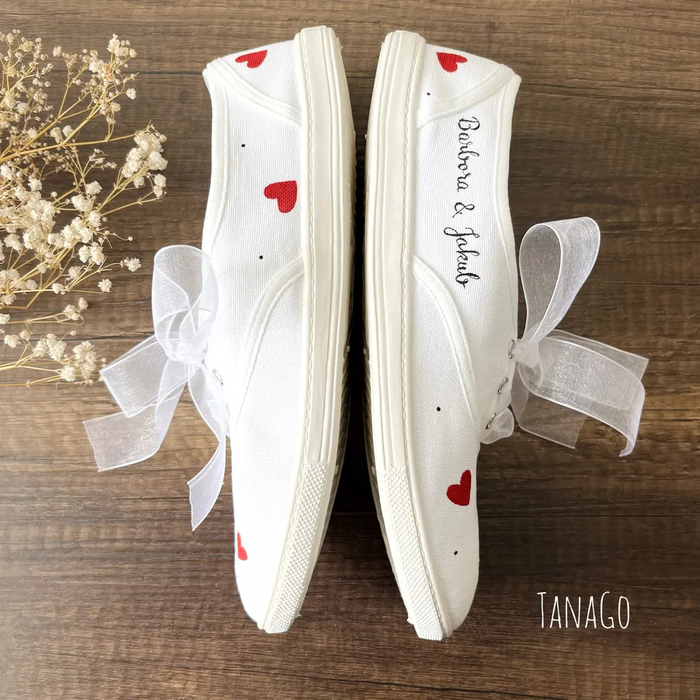 Svatební tenisky ve vínové se synem