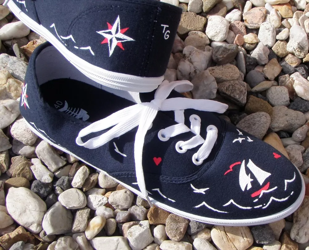 Námořnické tenisky