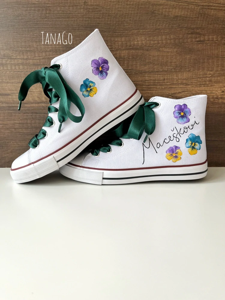 Kotníkové tenisky s květy