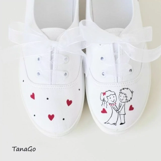 Něžné svatební tenisky