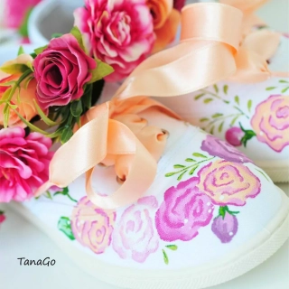 Svatební tenisky z krásy červánků