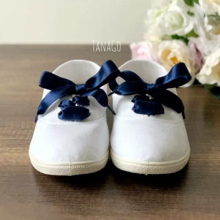 Svatební tenisky s monogramem v modré