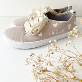 Barefoot ivory s monogramem